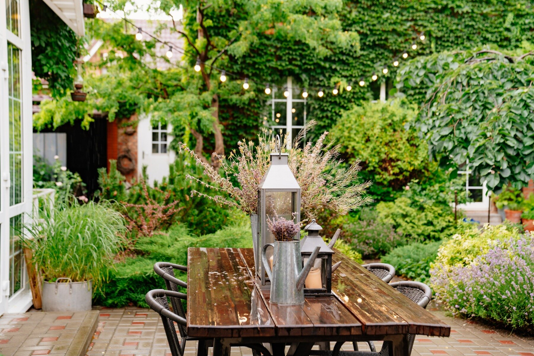 Vintage tuin met nostalgische flair