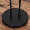 Staande lamp Voril met drie houten houders, zichtbare E27-fitting en voetschakelaar