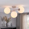 Cluster-plafondlamp Gastor met 3 Scandinavische ronde witte glazen bollen