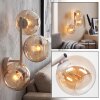 Moderne wandlamp Koyoto met drie ronde amberkleurige glazen bollen in clusteropstelling