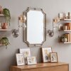 Moderne Wandlamp Gastor als 2-delige set met drie glazen bollen naast de spiegel