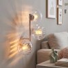 Zandkleurige moderne wandlamp Koyoto met drie heldere ribbelglazen bollen
