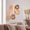 Moderne wandlamp Gastor met verticale cluster van 3 rook- en amberkleurige glazen bollen