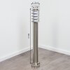 Moderne padverlichting met cilindrische lamellenkap, nikkelmatte constructie en witte kap